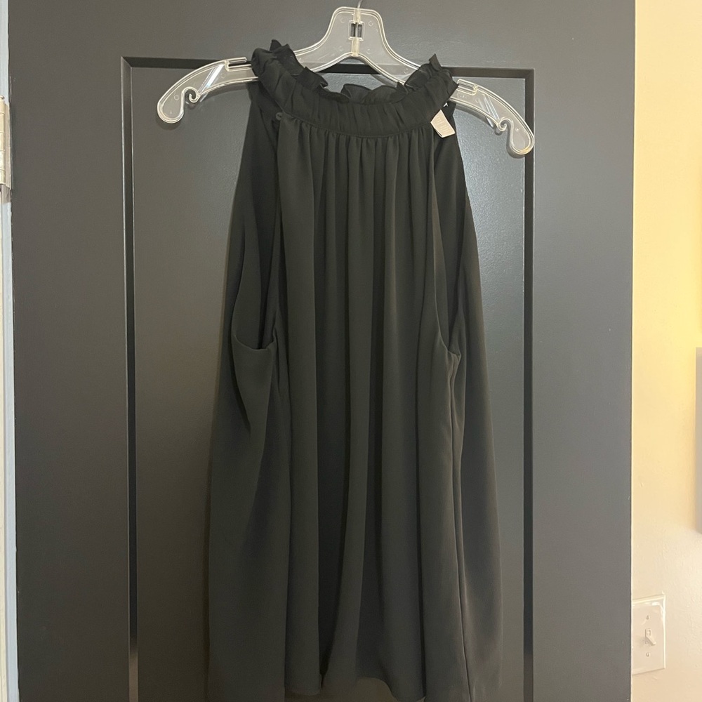 H&M Black Ruffled Collar Tank Top
